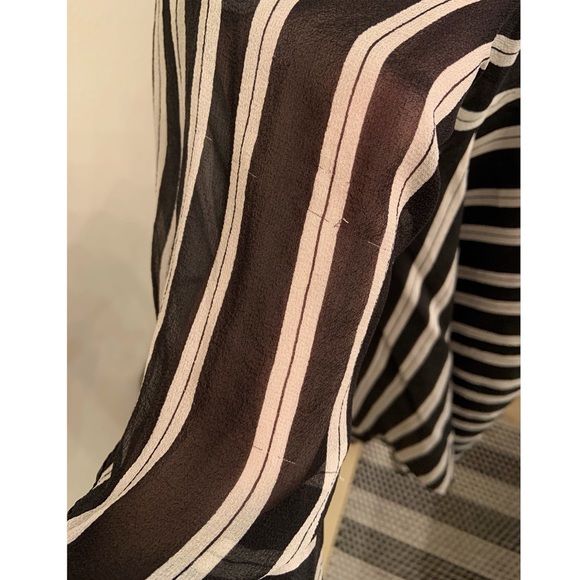 Alice and Olivia Black & White Silk Striped Blouse - Picture 9 of 15